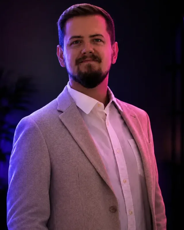 Portrait of Christian Massold, founder of DIGITLZ AI
